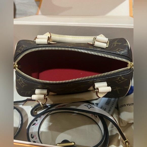 🖤🤍💗Louis Vuitton Speedy 20 w/adjustable strap💗🤍🖤 - Picture 9 of 11